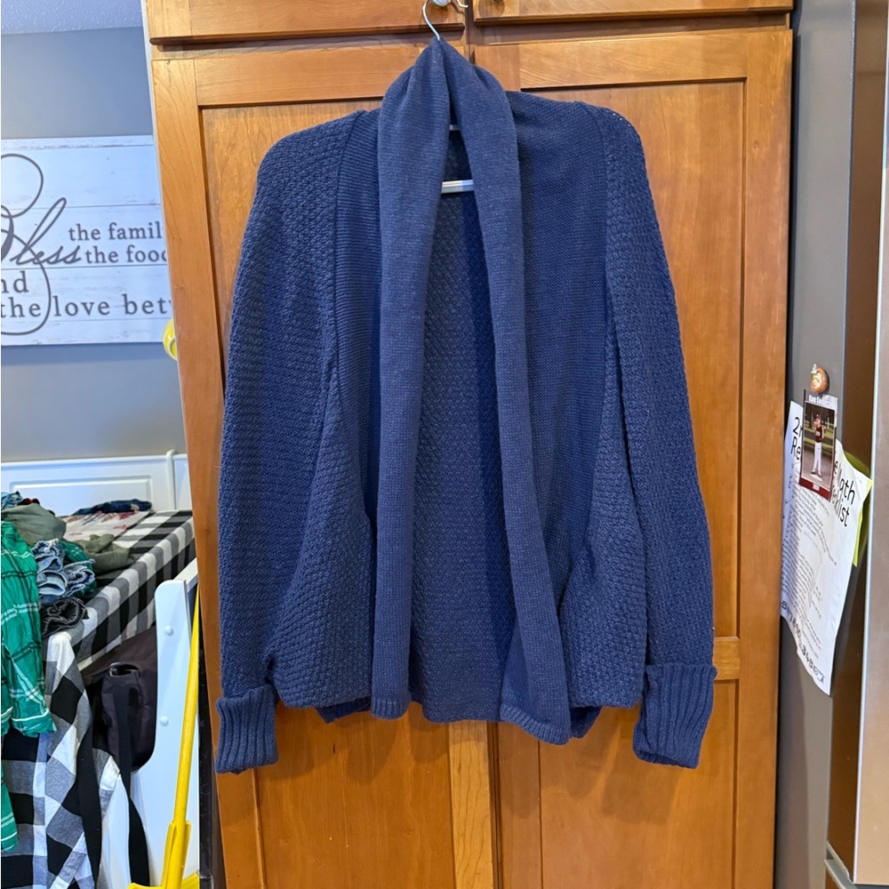 Women's Navy Blue Sweater